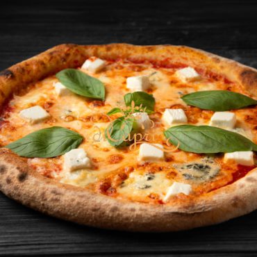 Пицца Quattro Formaggi “четыре сыра”